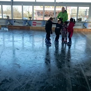 Schaatsen groep 3